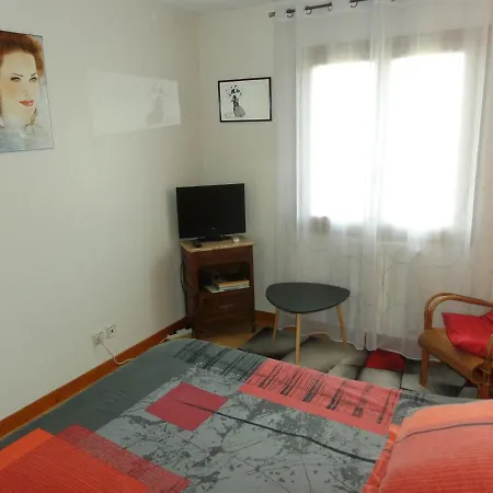Appartement HAVRE DE PAIX à SALAISE SUR SANNE  Extérieur photo